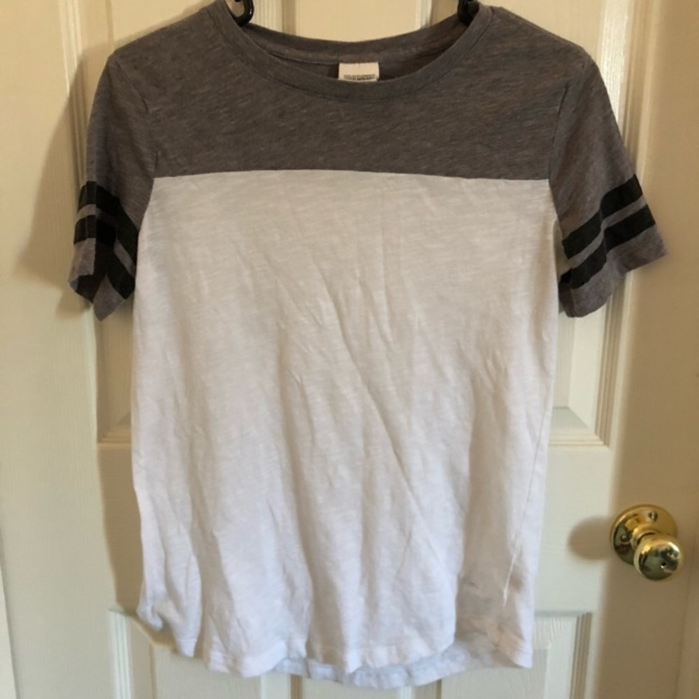 PINK Victoria’s Secret top